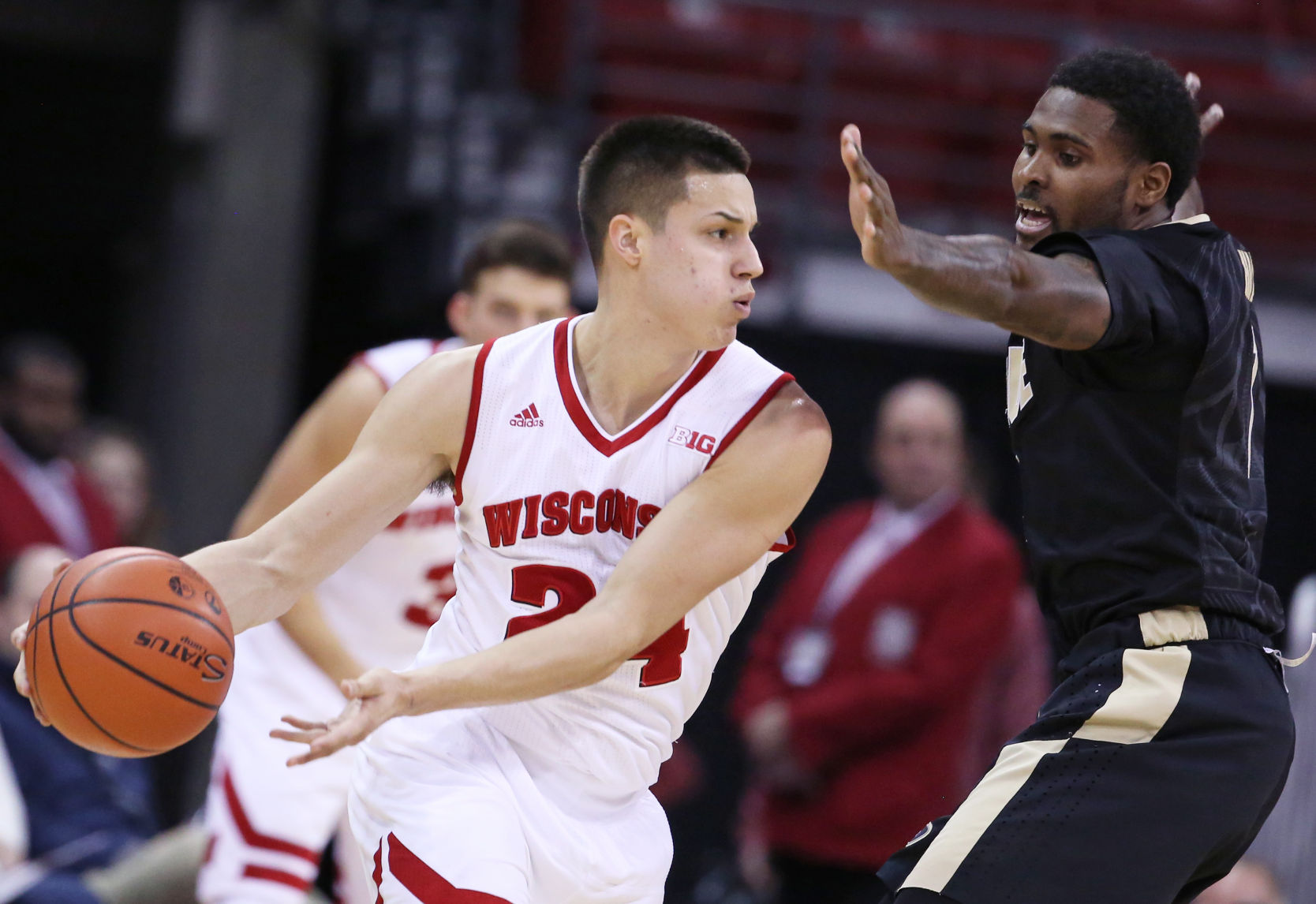 Bronson Koenig photo SLIDE